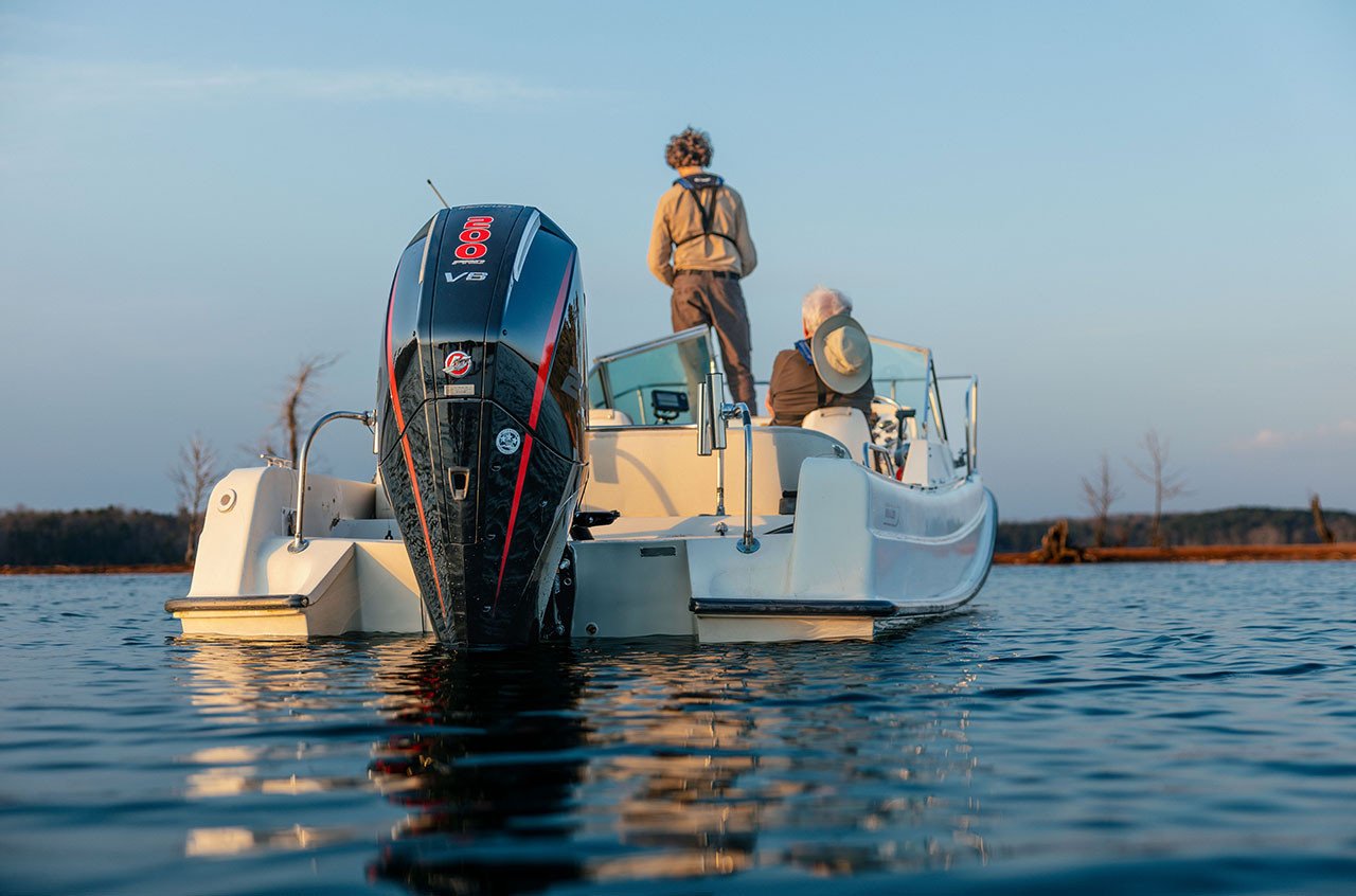 Mercury 200HP Pro XS 4-Stroke Outboard | Remote Mechanical | 20" Long | mercury-pro-xs-200hp-outboard-remote-mechanical-electric-start-20-shaft-200l - Image 6