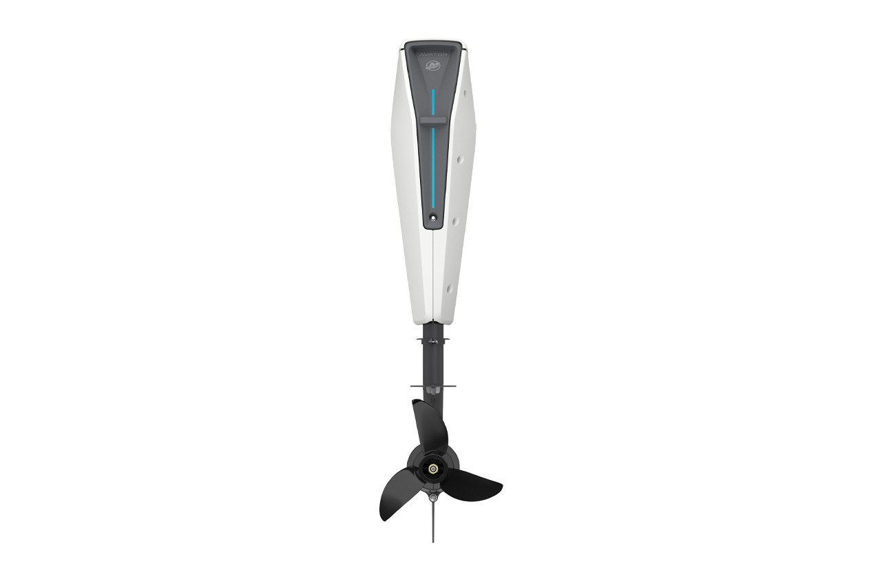 Mercury Avator Electric Outboard - 20ESRC - 5hp Equivalent, Remote Control, 15" Shaft - Image 4