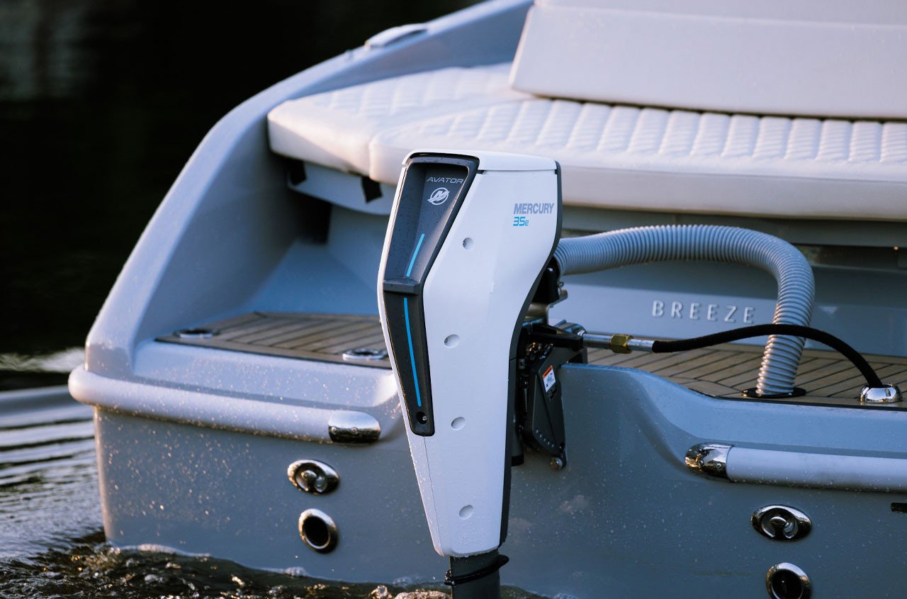 Mercury Avator Electric Outboard - 35ESRC - 5hp Equivalent, Remote Control, 15" Shaft - Image 5