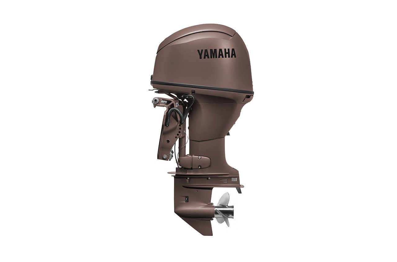 Yamaha 50hp Midrange Outboard Motor 20" Shaft Standard Rotation Matte Brown F50LC3 - Image 2